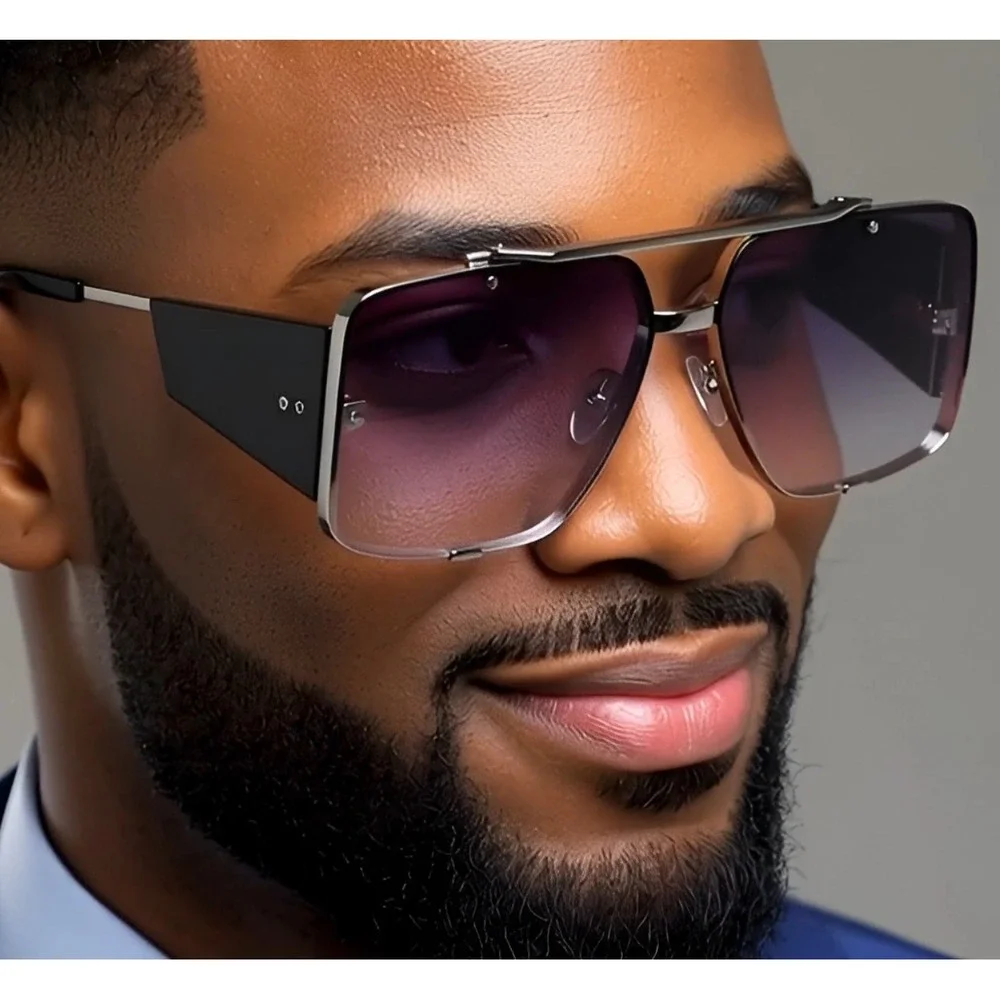 Men Sunglasses Designer Sqyare Gold Frame Black Accents Fashion UV400 Lentes New